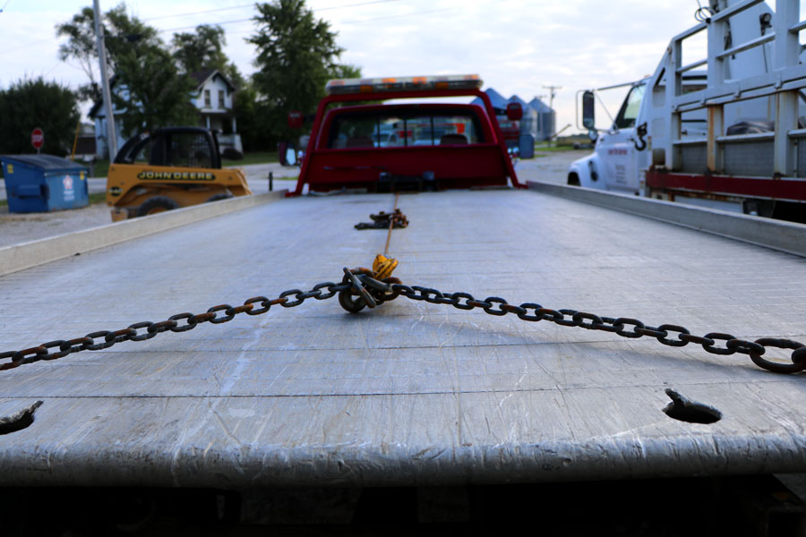 Shelbyville-Towing-Flatbed-Towing