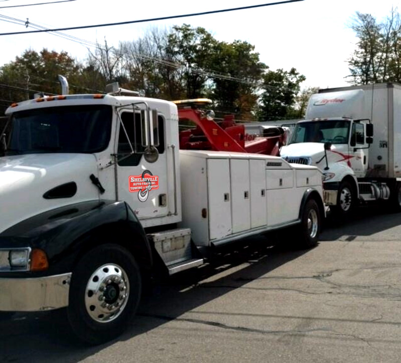 Towing-Service-Shelbyville-Heavy-Duty-Towing